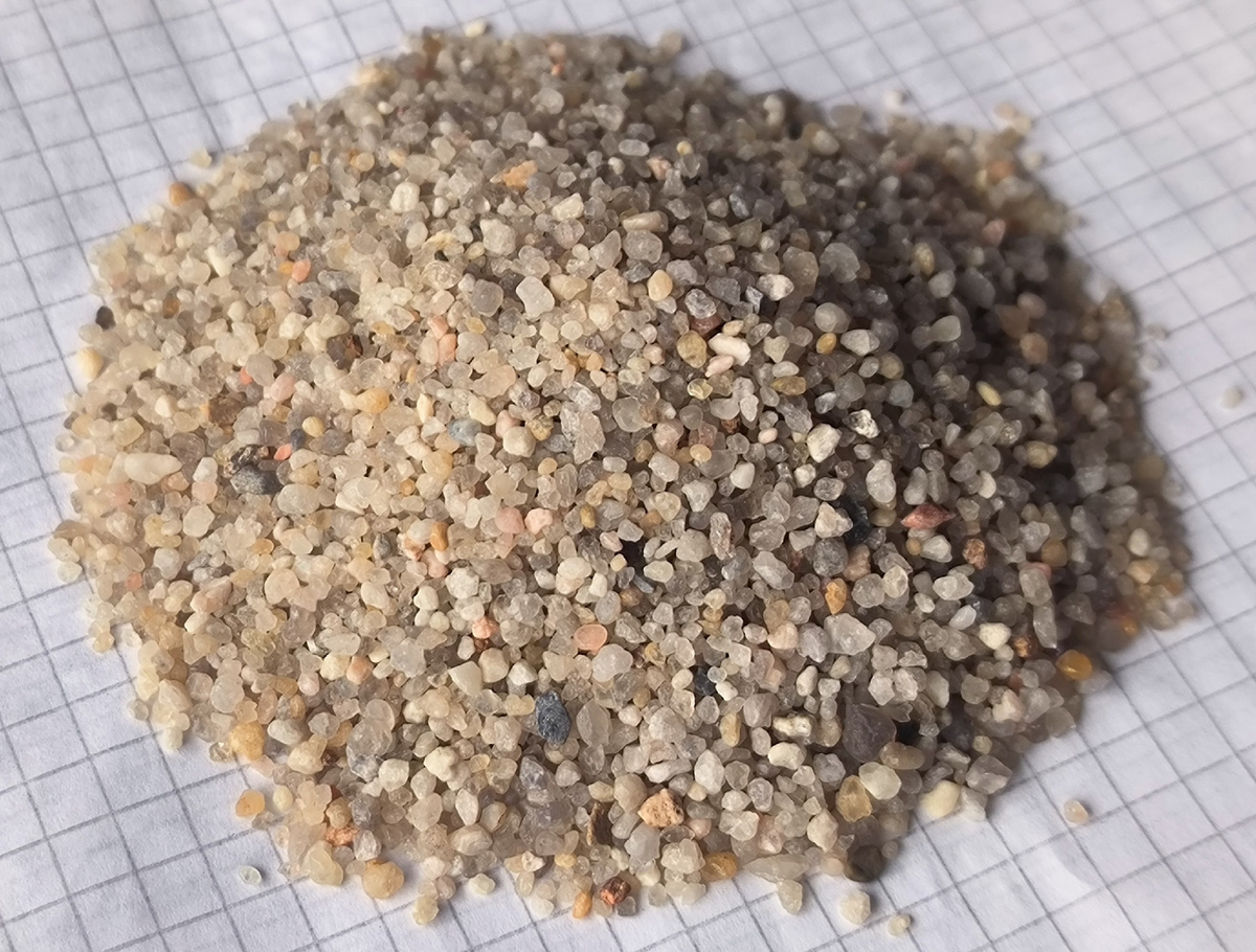 Кварцевый песок, фракция 0,6-1,6 мм