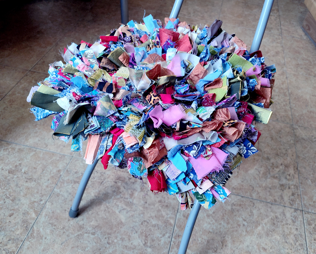 Сидушка на стул в технике ляпочиха