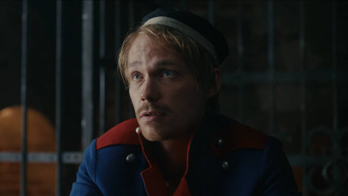 Кадр из фильма «Огниво» 2024