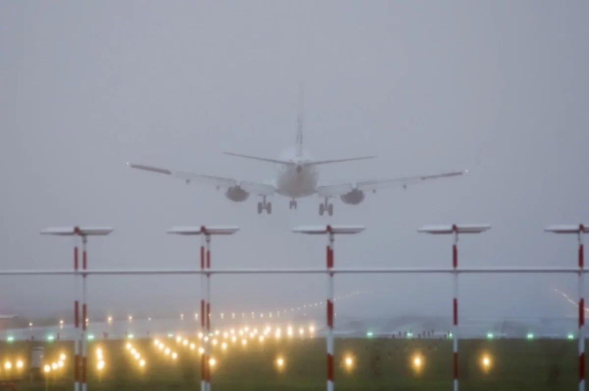    Летевший из Москвы в Дубай самолет вернулся во Внуково