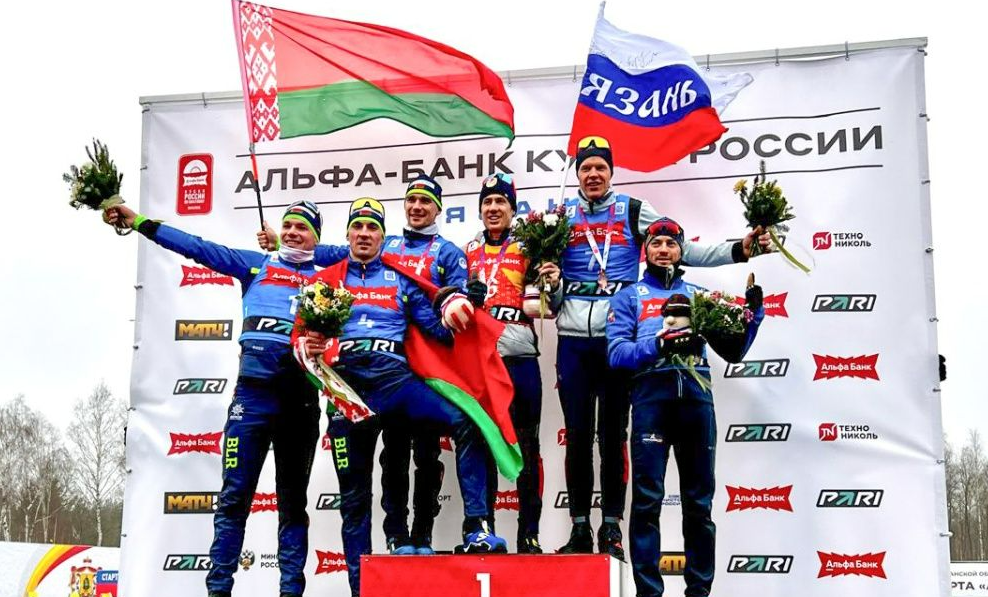 Призеры мужской гонки преследования на четвертом этапе Кубка России по биатлону. Фото: соцсети