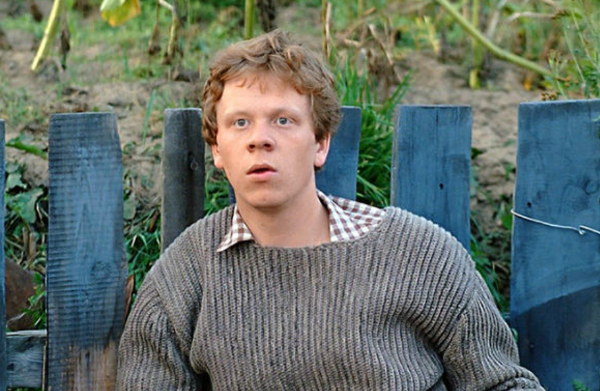 Вместо Игоря роль мог сыграть совершенно другой актёр. Фото: кадр фильма "Любовь и голуби"