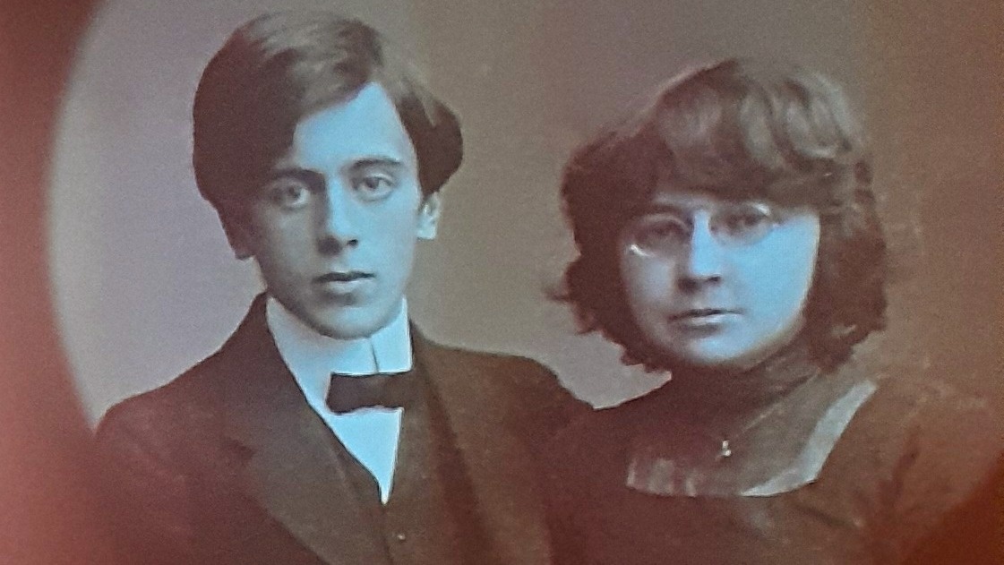 фото семейное  фото Яков Эфрон и Марина Цветаева 