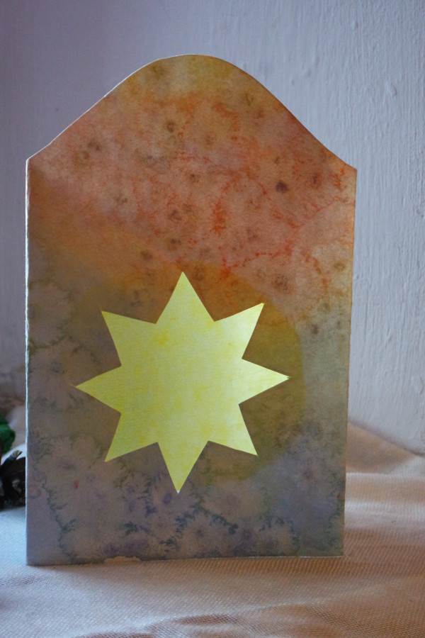 экран для подсвечника на работе...