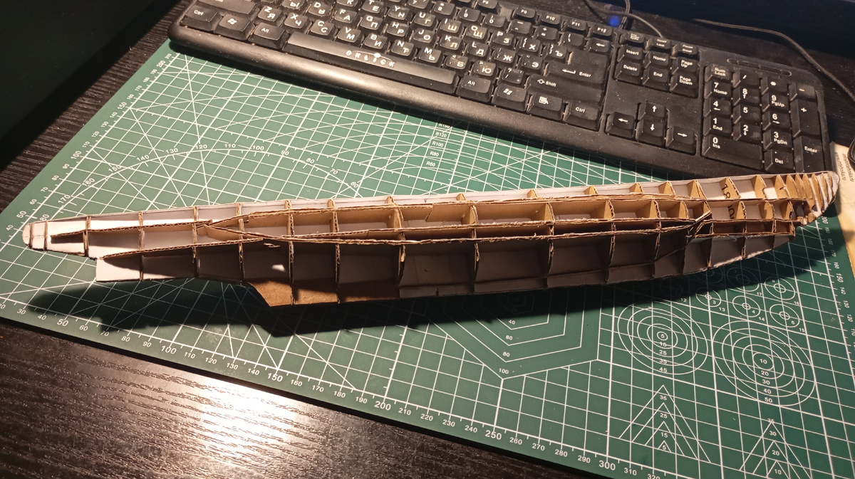 Вот такой параноидальный каркас. Перфекционизм тут не нужен, всё равно под обшивку уйдёт.