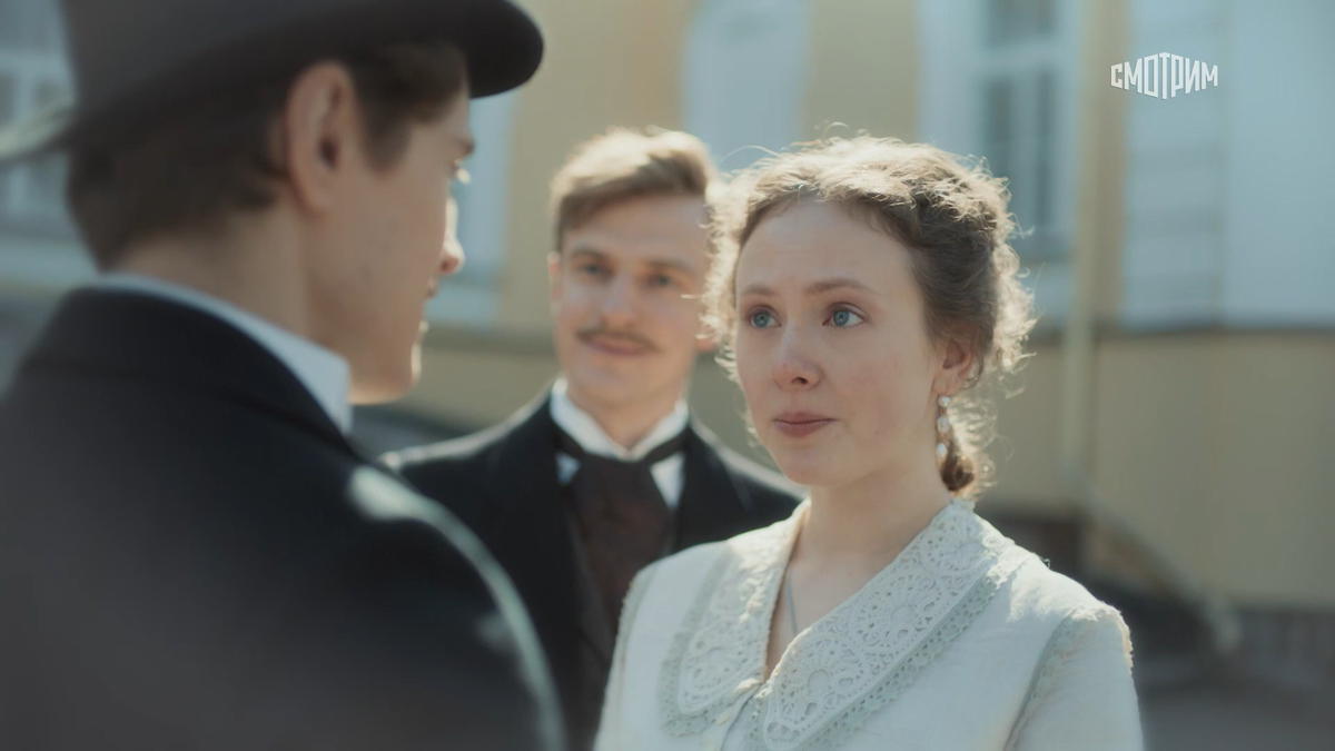 В качестве иллюстраций к статье используются кадры из сериала "Княжна милосердия" (2024).