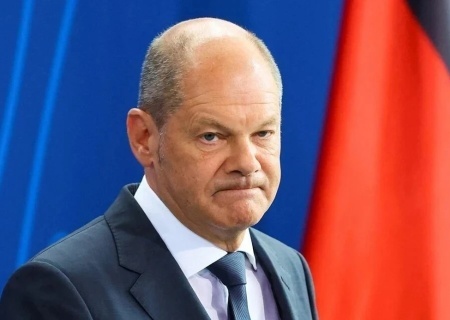    Шольц призвал Трампа не нарушать территориальные границы стран