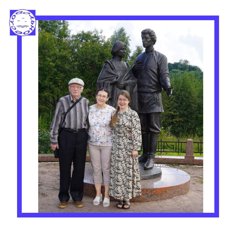 Сергей Шмитько и редакция "Вольного слова" - Татьяна Варлыгина и Зинаида Варлыгина.