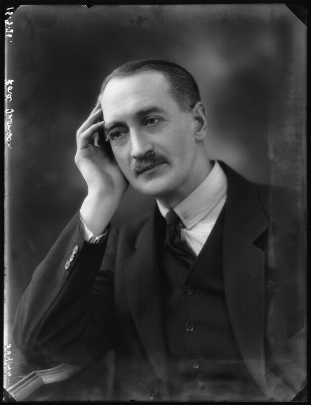 Кристофер Томсон