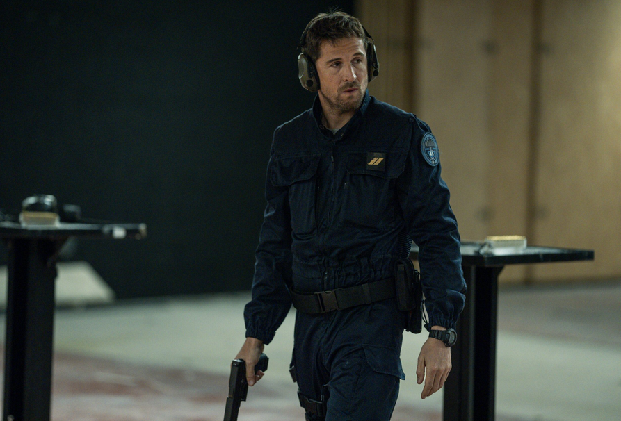 Листайте кадры.