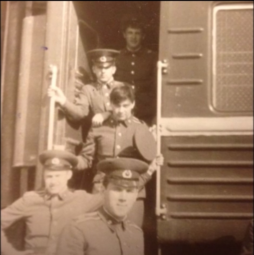 Единственное фото, видимо с такой стажировки которое я нашел, какой год и какой батальон не знаю. (фото из открытых источников).