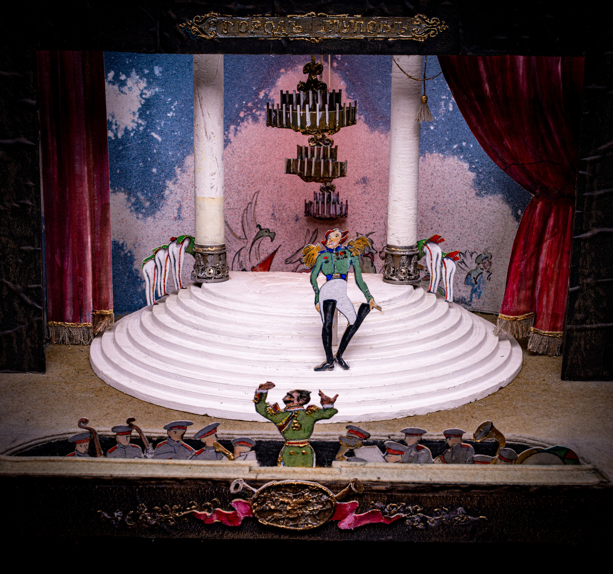 Макеты к театральным постановкам Театра сатиры. Фото Александра Беланова.