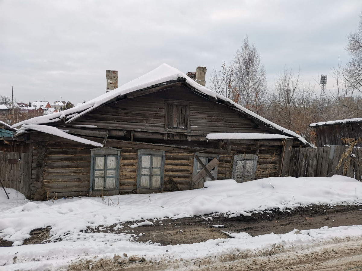 Забытая избушка))