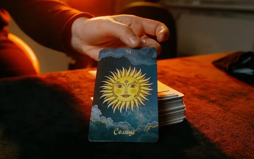    День важных решений и неожиданных встреч: гороскоп на 13 января для каждого знака Зодиака