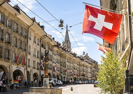    Швейцария предложила провести у себя встречу Трампа и Путина