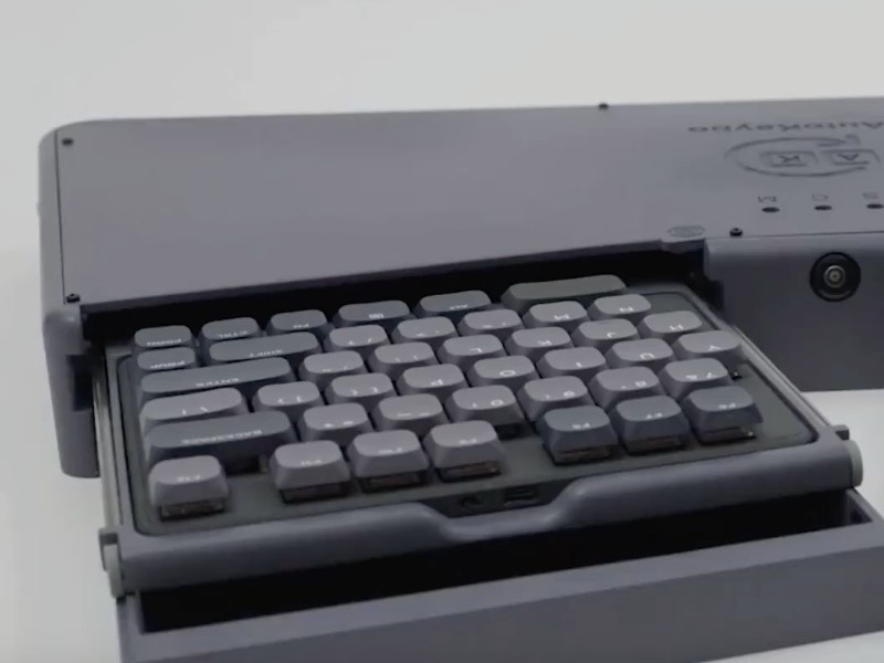    Необычная клавиатура AutoKeybo трансформируется под нужды владельца