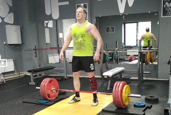 Становая тяга в 50+ полезное упражнение или безрасудство?