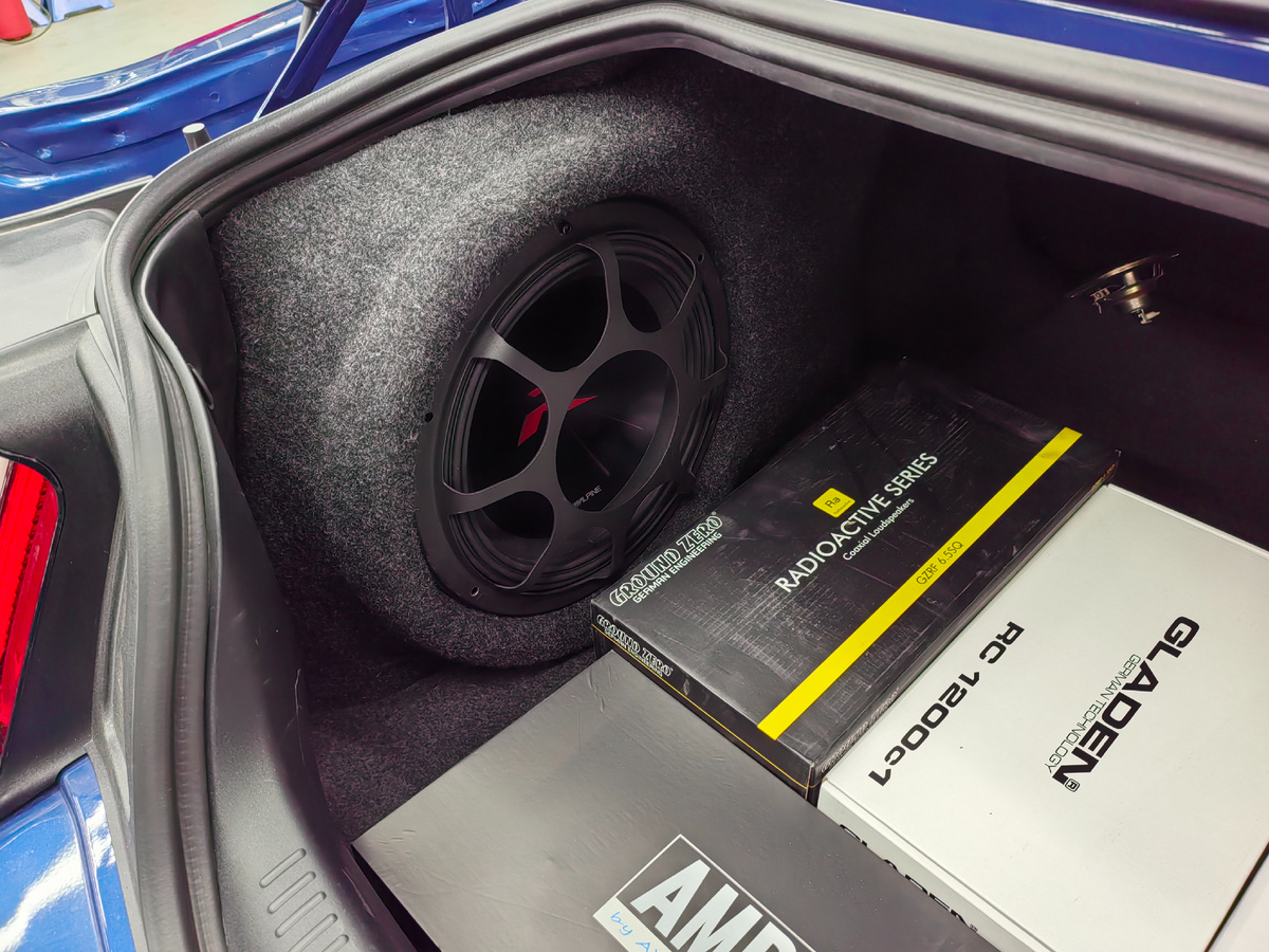 Сабвуфер 🔊 Alpine R2 12"