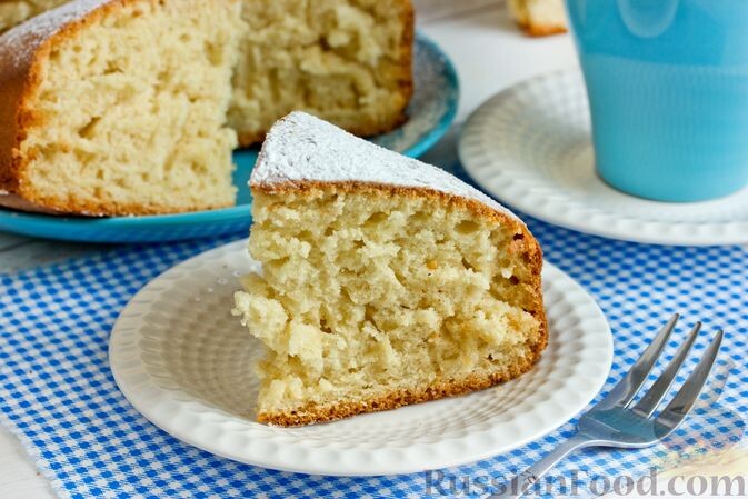 молоко, масло подсолнечное, яйца, сахар, мука, разрыхлитель, ванилин, соль, сахарная пудра