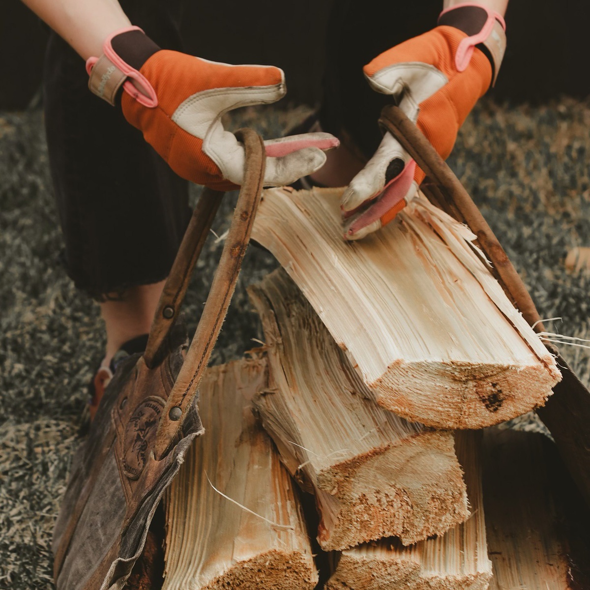 Дрова для бани — залог вашего здоровья и комфорта.