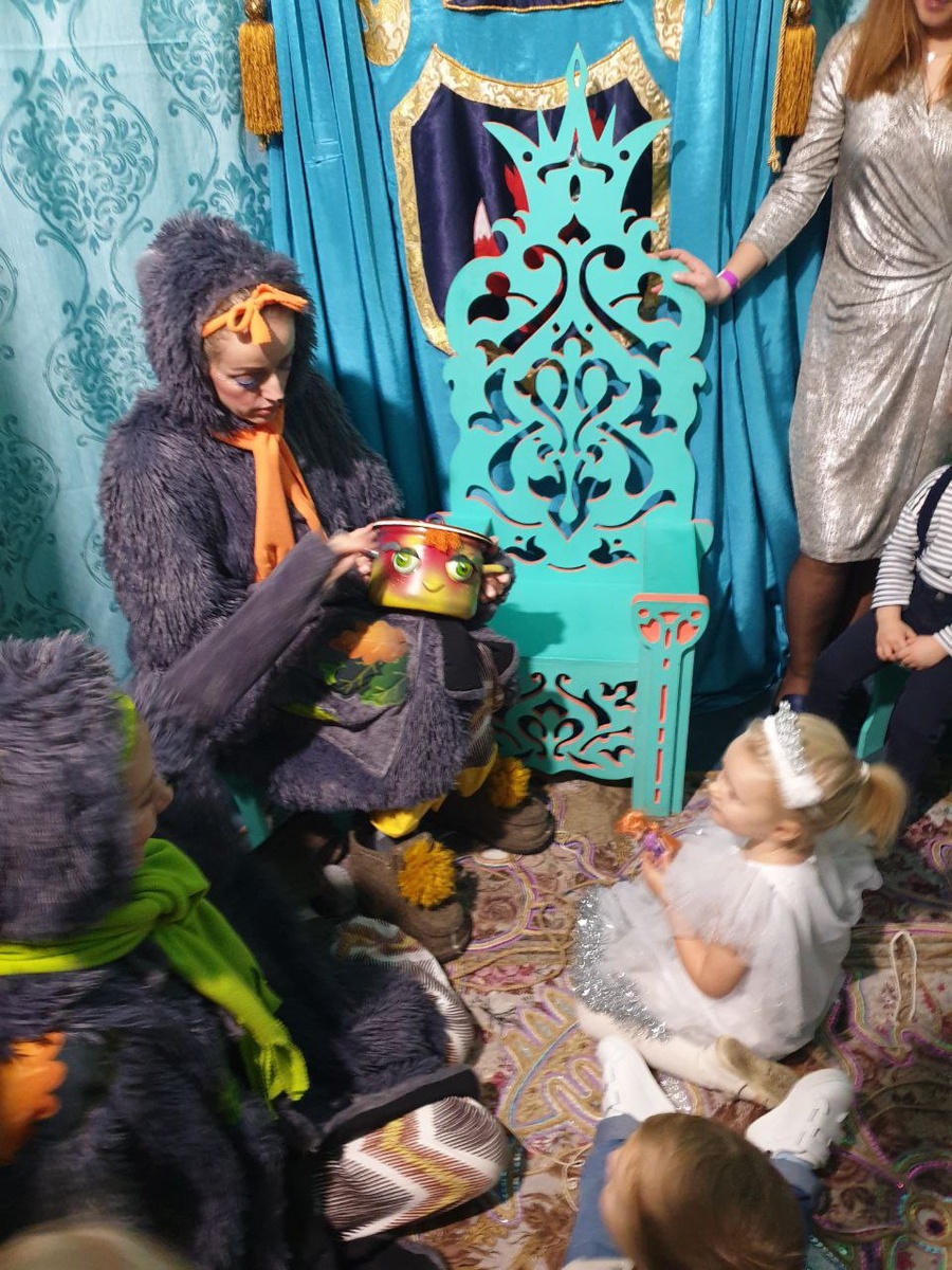 Постоянное перемещение внутри одной локации и разные задания не дадут детям заскучать