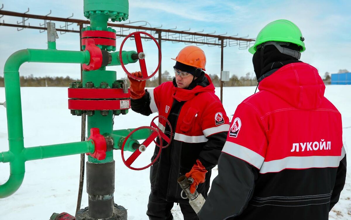    Изображение ПАО «ЛУКОЙЛ» 