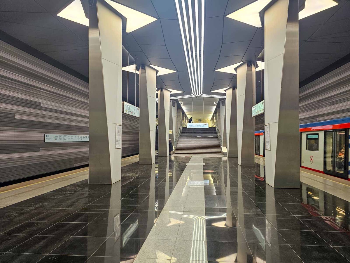 Москва. ВАО. Станция "Авиамоторная"