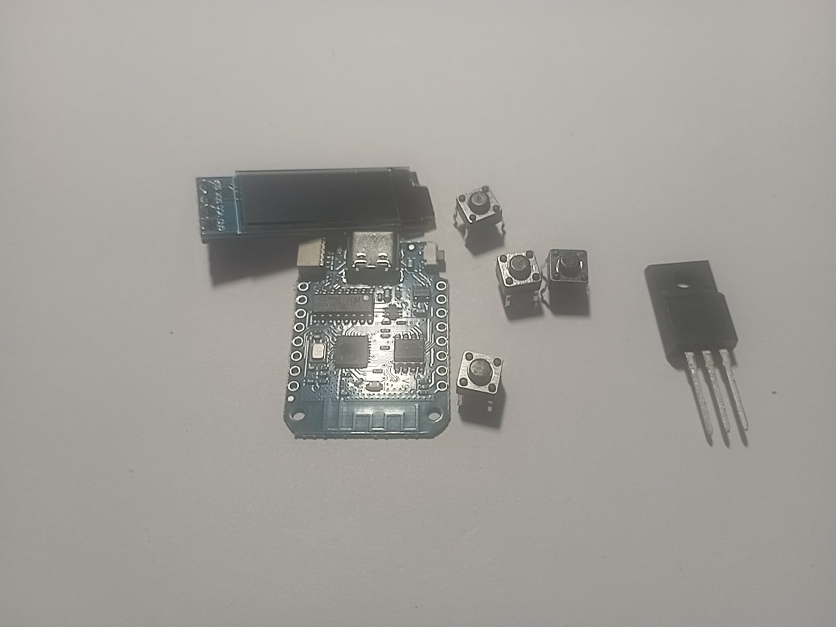 Только датчик холла забыл положить. 