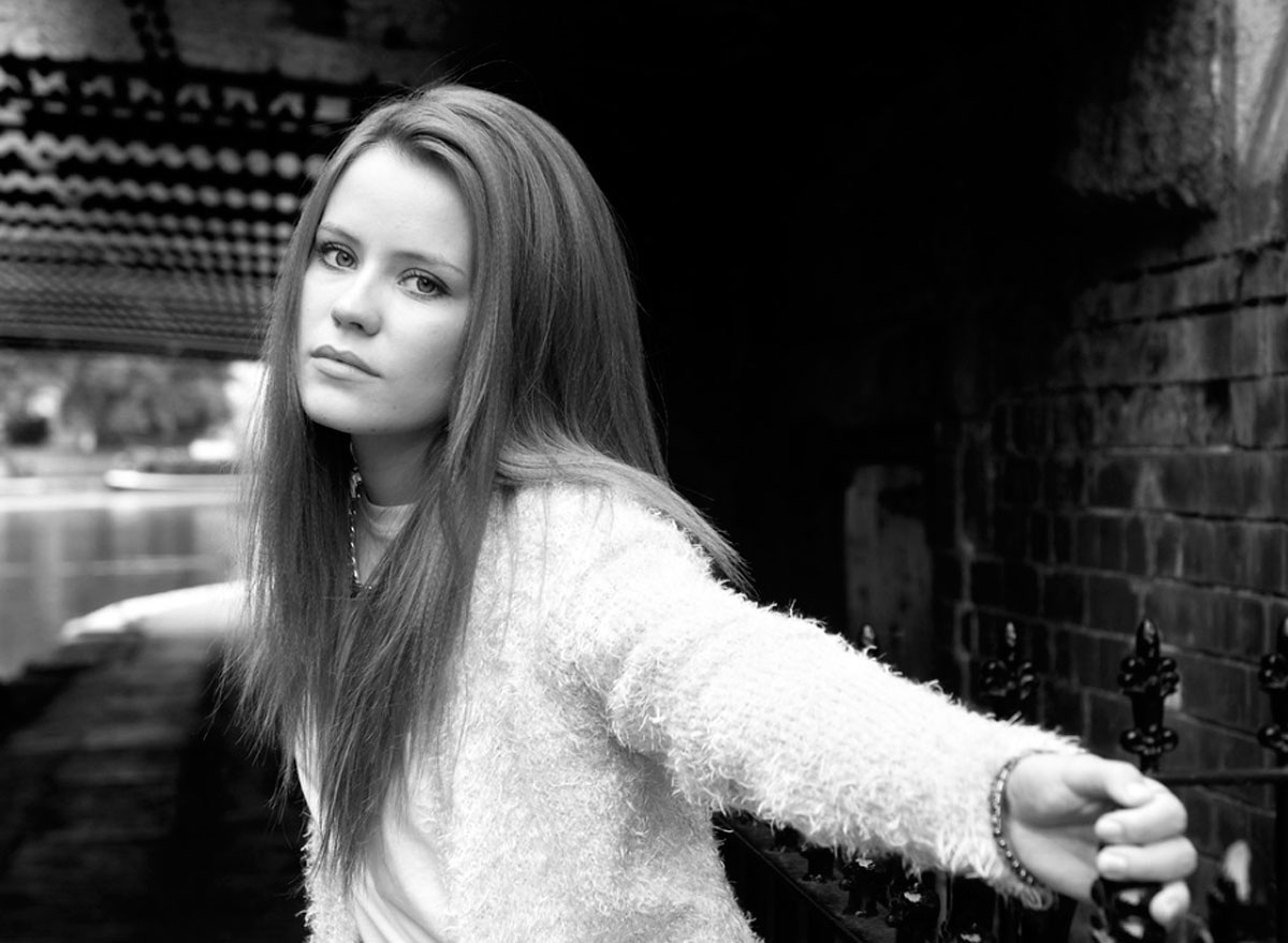 Будьте сосредоточены на настоящем, отфильтровывайте фантастическую информацию, придерживайтесь реальности