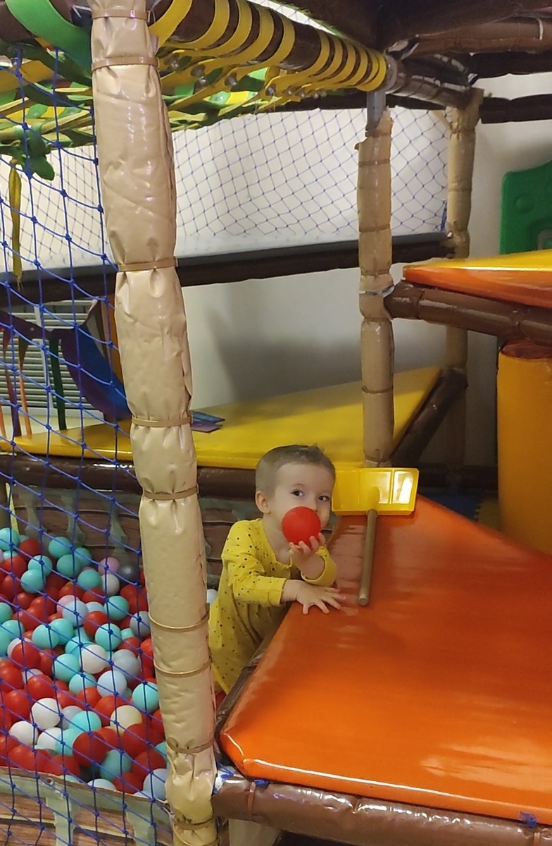 Игровой комплекс в кафе Medina Food