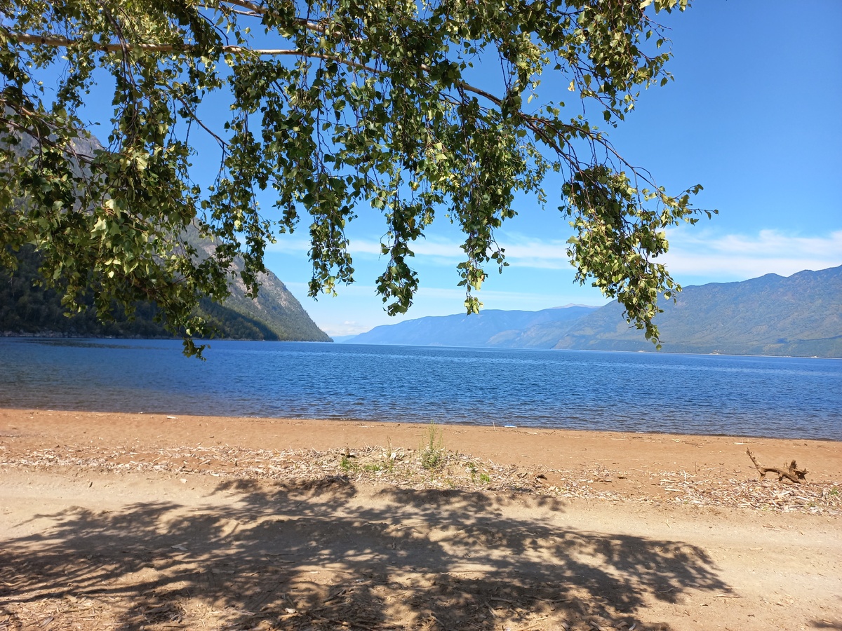 Телецкое озеро. Вид от устья р. Чулышман