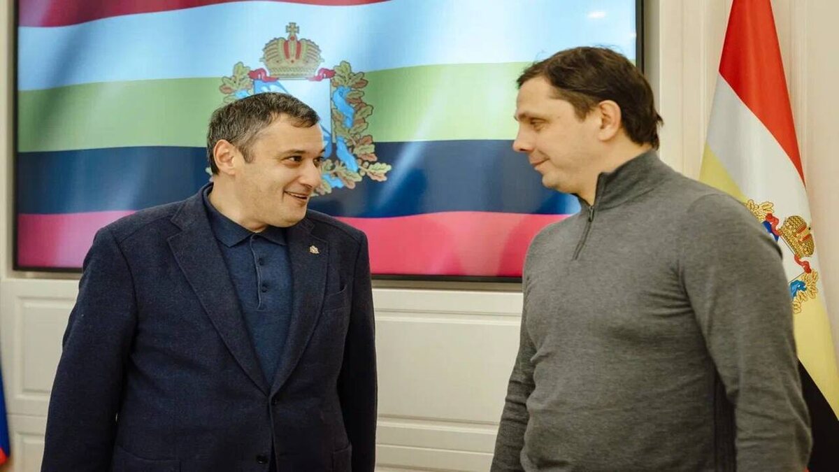    В Курске Александр Хинштейн провёл рабочую встречу с губернатором Орловской области Андреем Клычковым