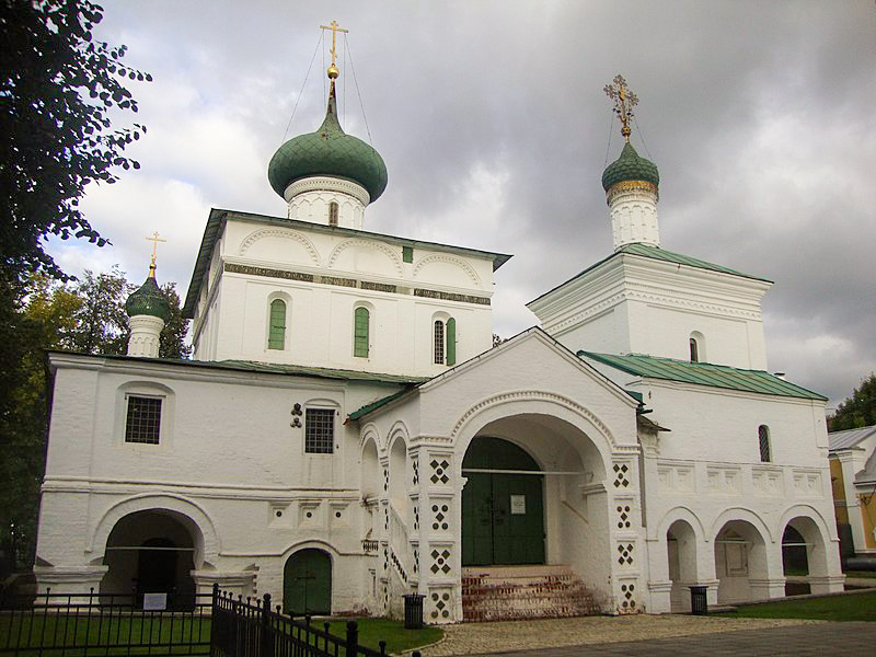 Храм рождества Христова на ул. Кедрова