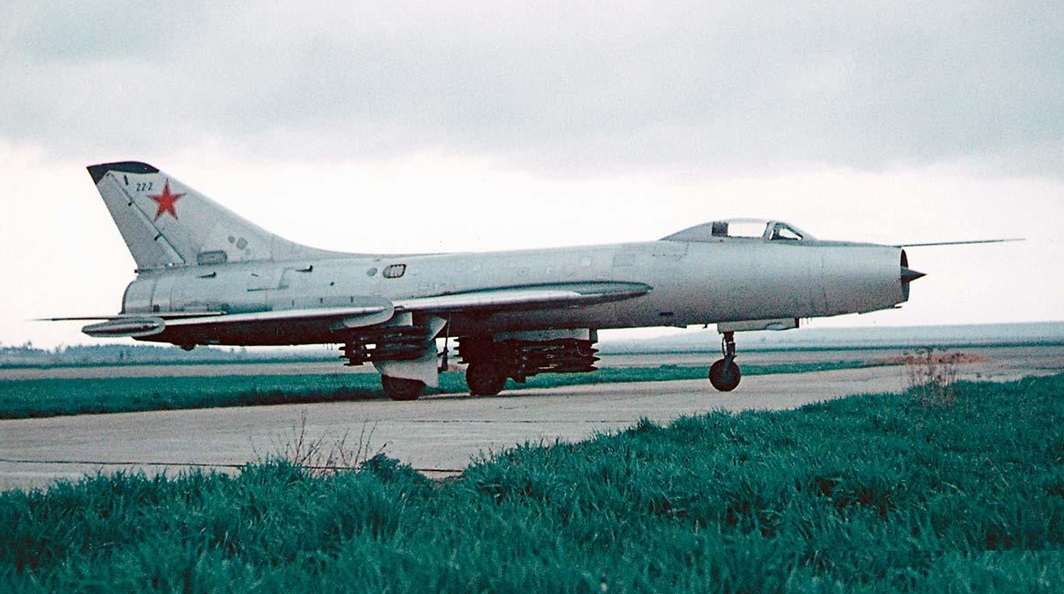 Второй прототип Су-7Б