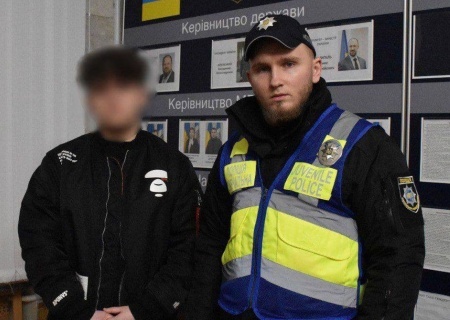    В Киеве по месту жительства подростков, слушавших Shaman, прошли обыски