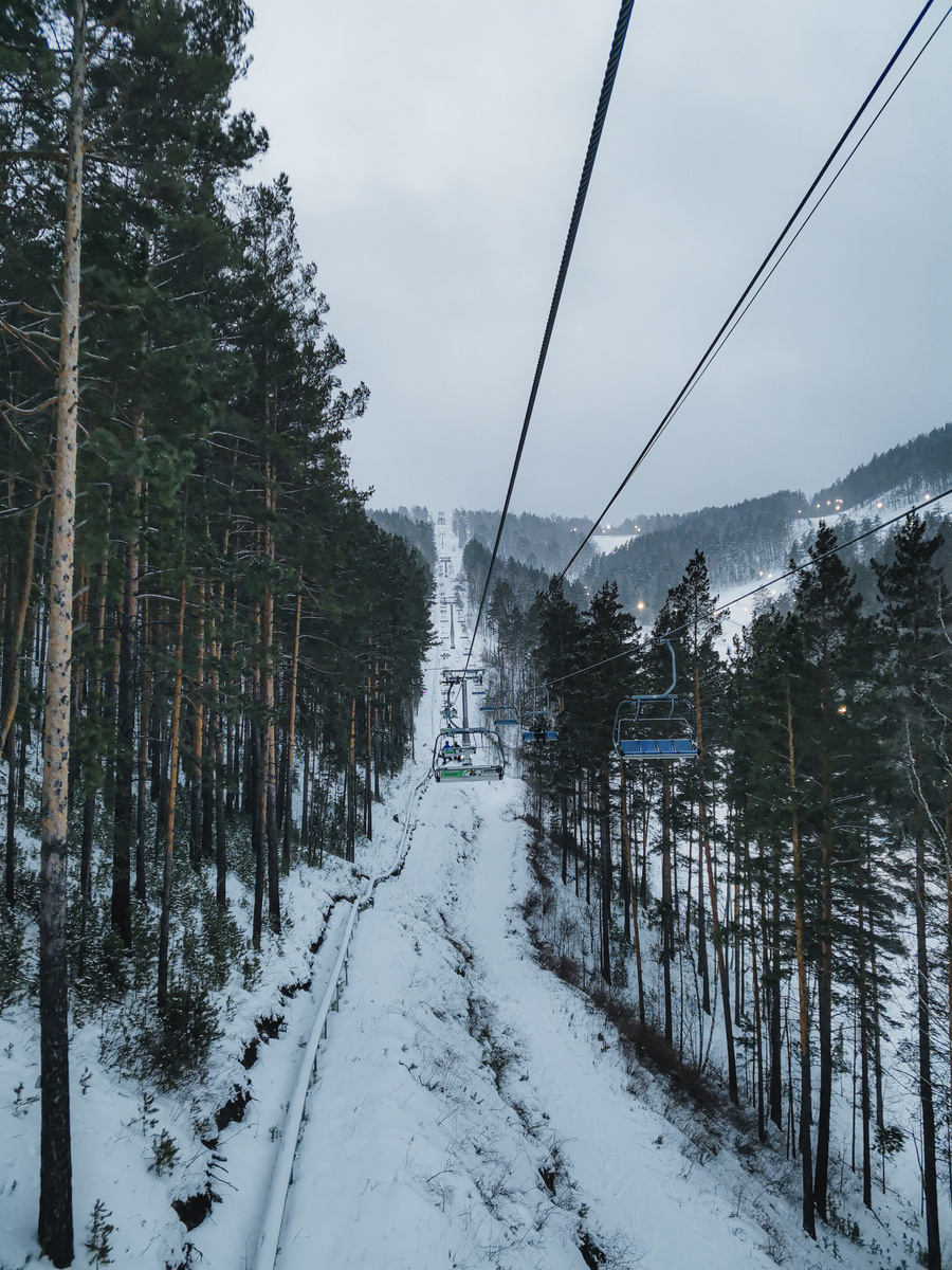 Бобровый Лог. Канатно-кресельная дорога К1