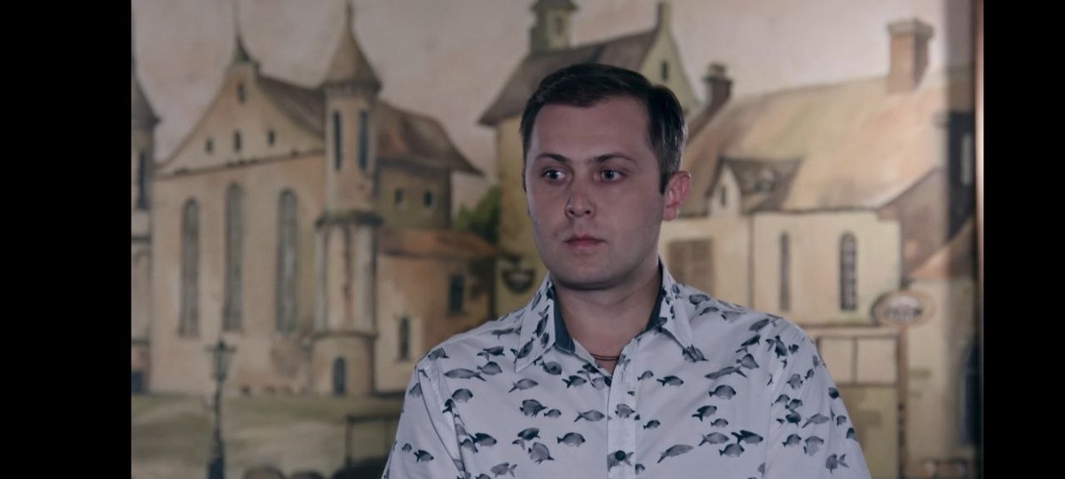 Скриншот из сериала. Персонаж Вити Ушакова