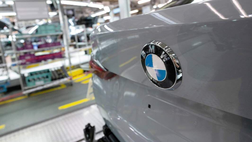 BMW будет использовать двигатели бренда Geely