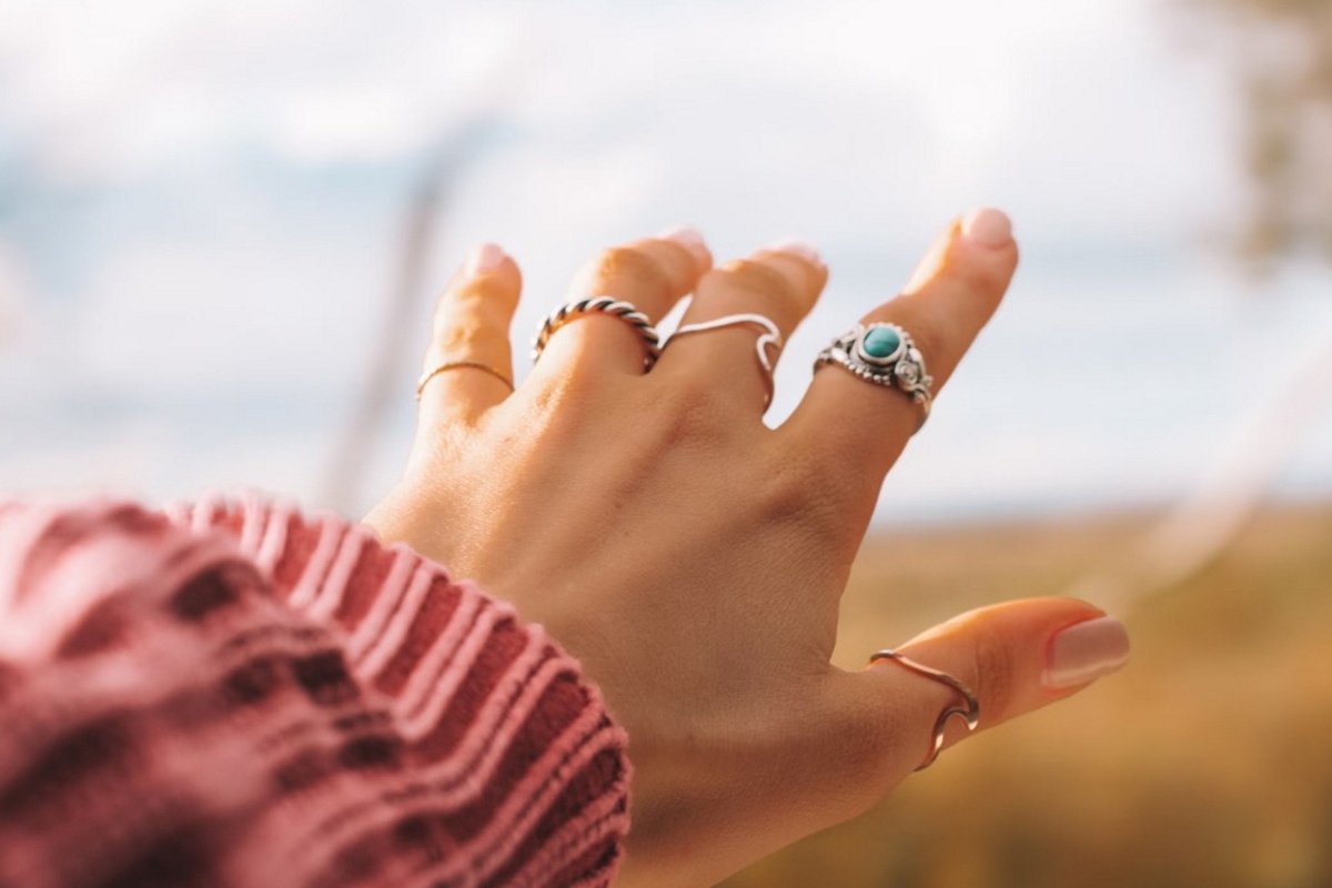     Идеальный талисман: какие украшения носить в год Деревянной змеи