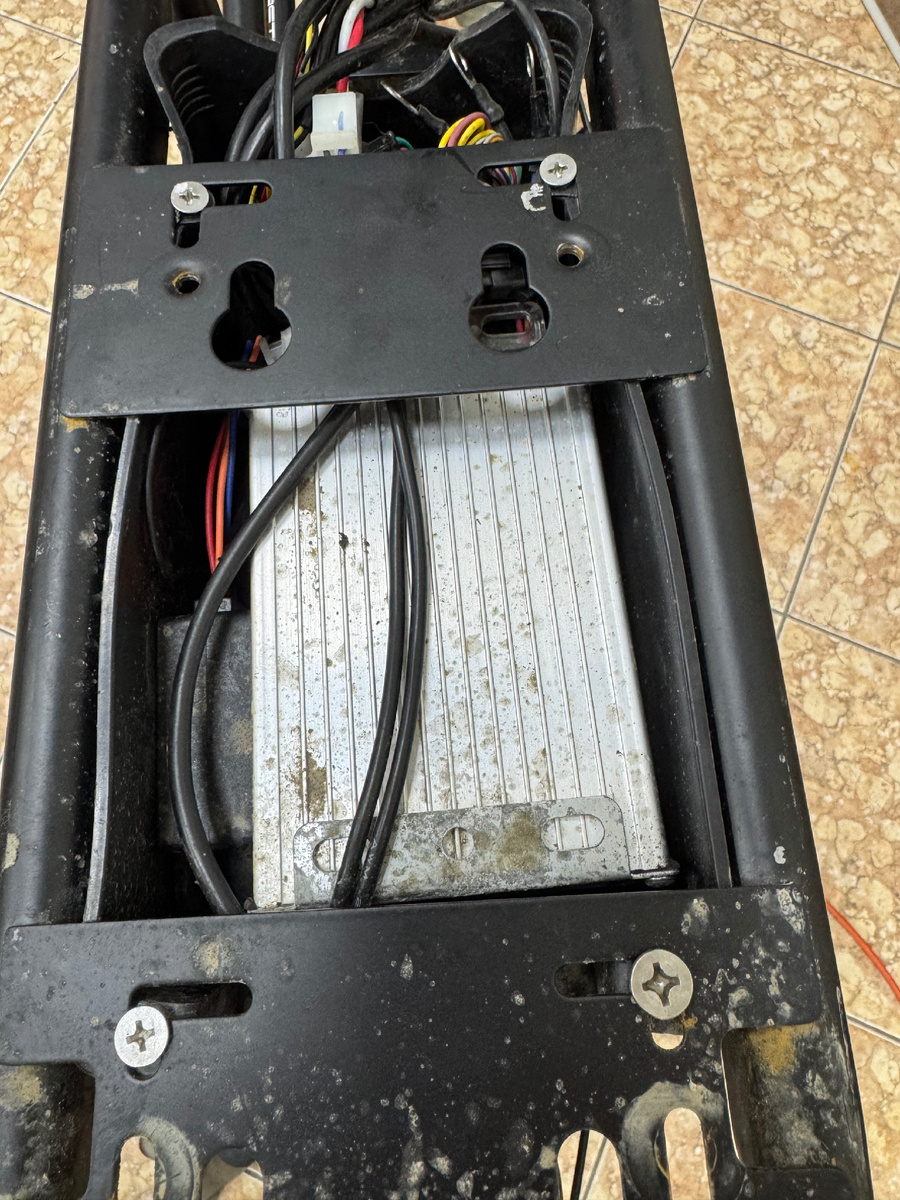 На фото последствия использования пакета 🤒видно загрязнения и ржавчину❗️