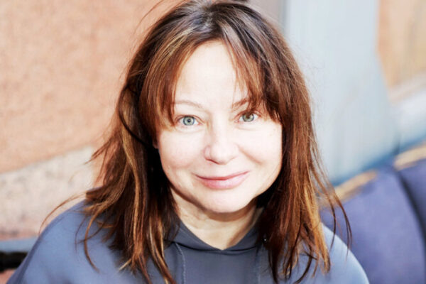    Евгения Добровольская. Фото КиноТеатр.ру