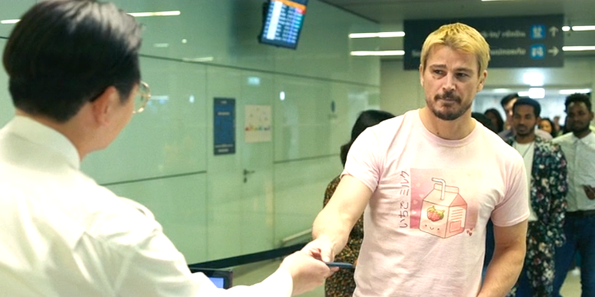 Кадр из фильма "Рейс навылет".