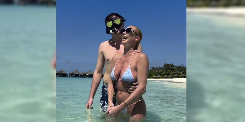 Спутник молод, харизматичен и явно не случайный турист. 