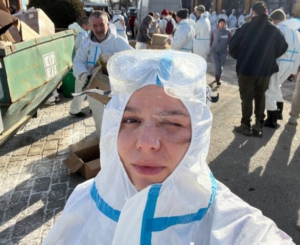     Жанна Пошаталова провела новогодние каникулы, спасая птиц на Чёрном море