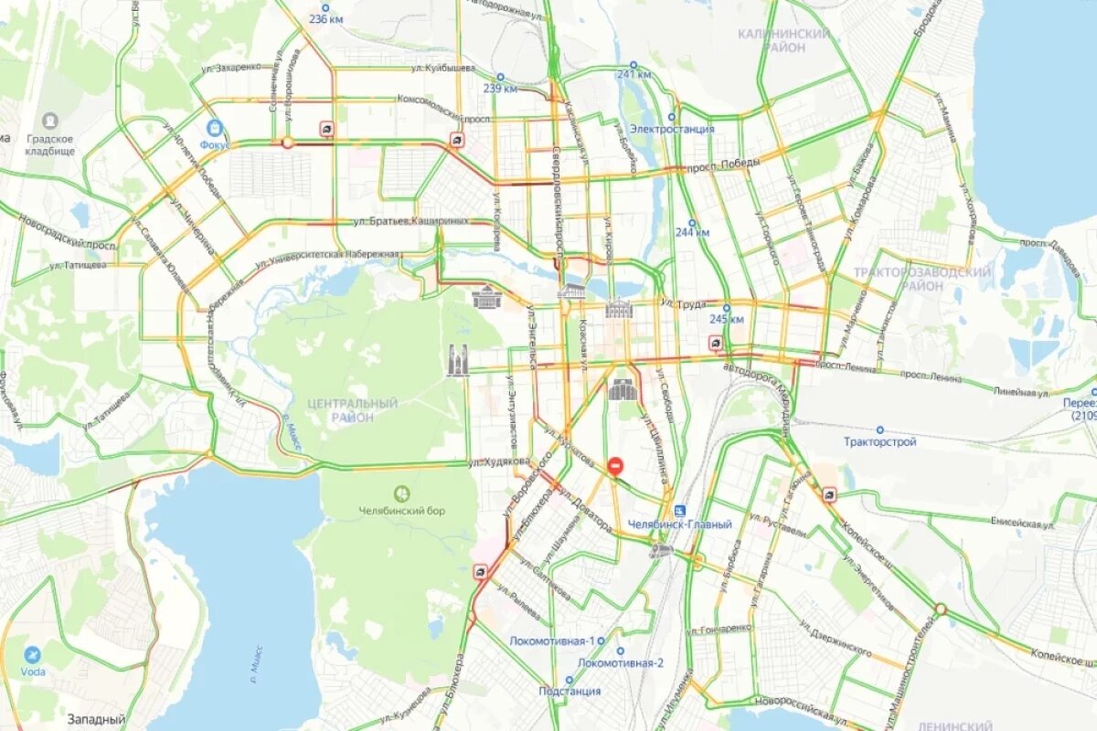    8-балльные пробки зафиксированы в Челябинске утром 13 января
