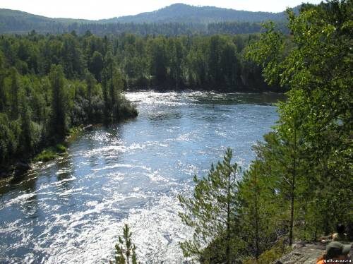 
Бия со скалы влюбленных (10 км от истока)