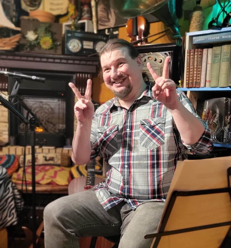 Евгений Лосев