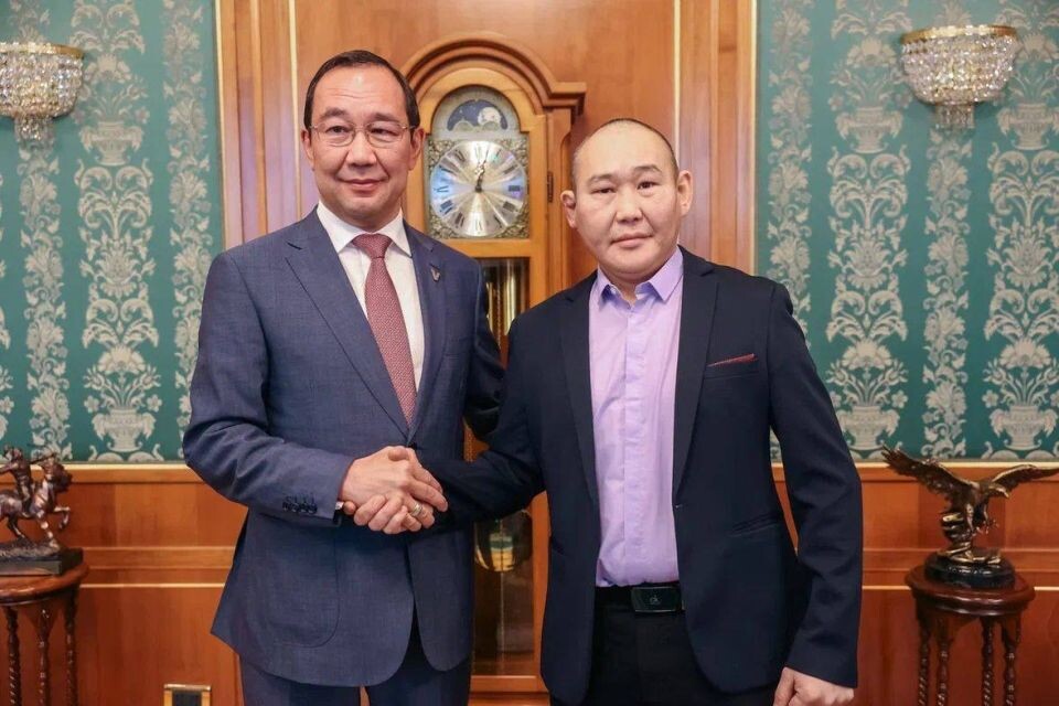    Айсен Николаев и Андрей Григорьев. Источник: Айсен Николаев