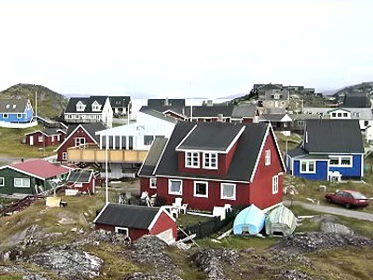    Гренландия уверенно шагает к независимости – остров получил широкую автономию от Дании и право распоряжаться природными богатствами