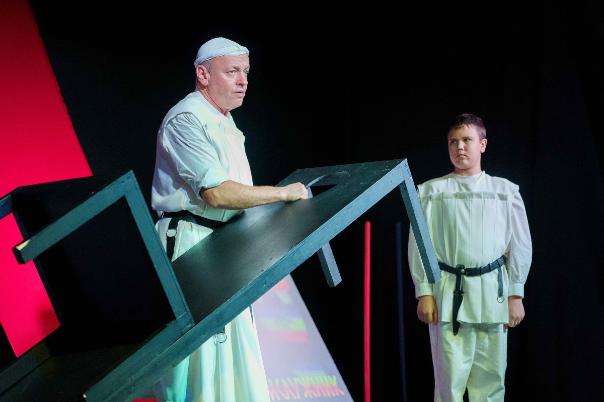 "Антигона" в Самарском театре "Город"